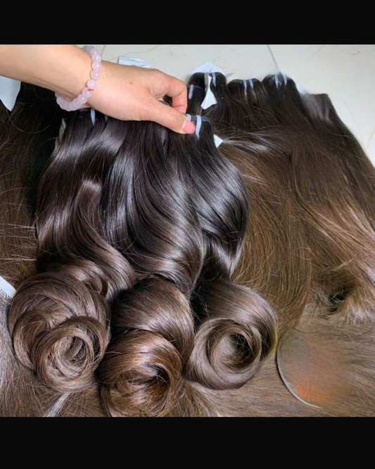Vietnamese Raw Hair - Wavy 1b/30 - Thifany Hair Company