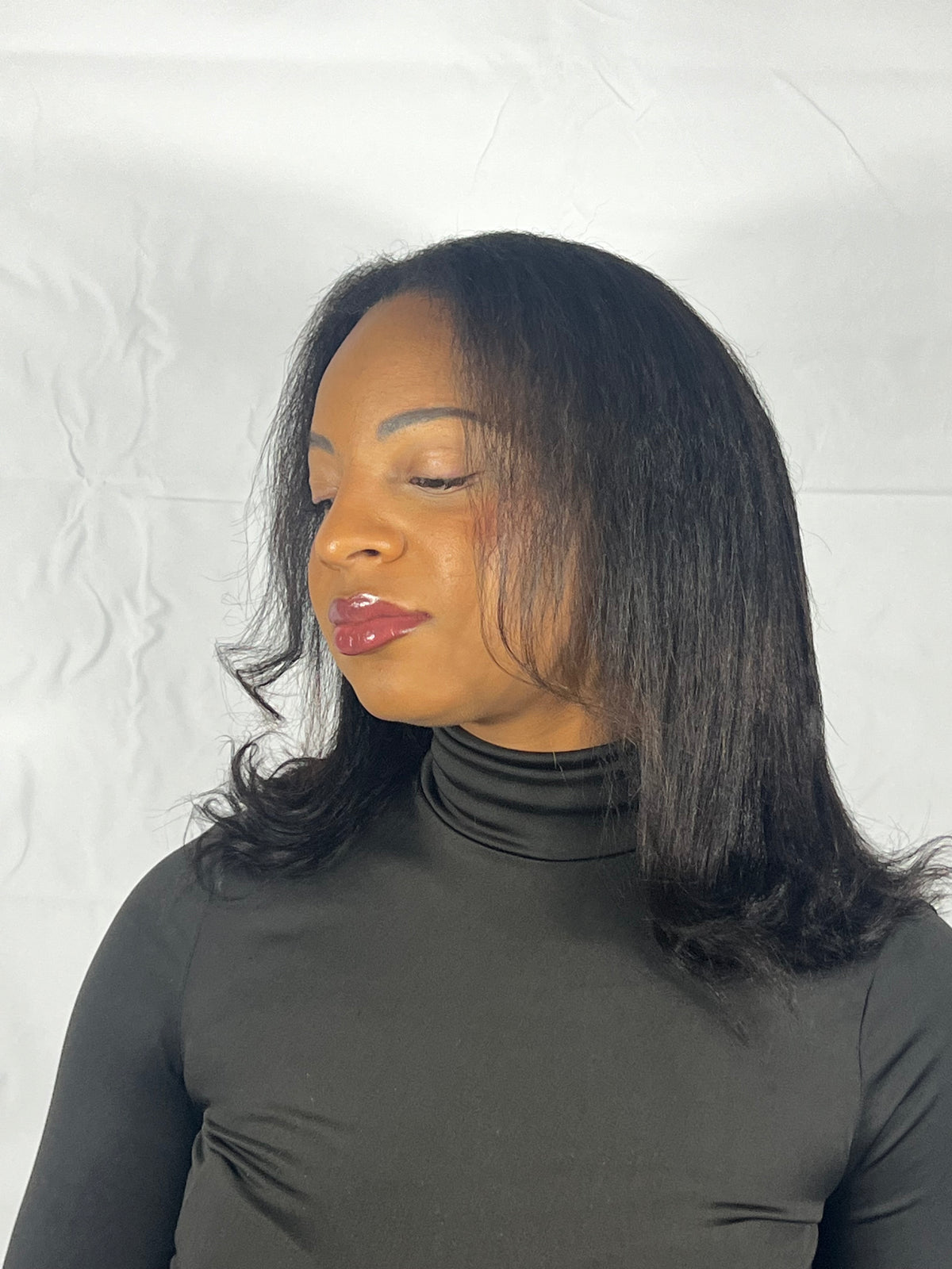 V Part Wig Yaki Straight - Thifany Hair Company